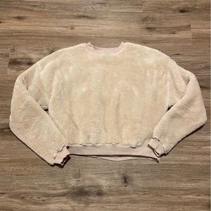 BDG fuzzy Sherpa crewneck